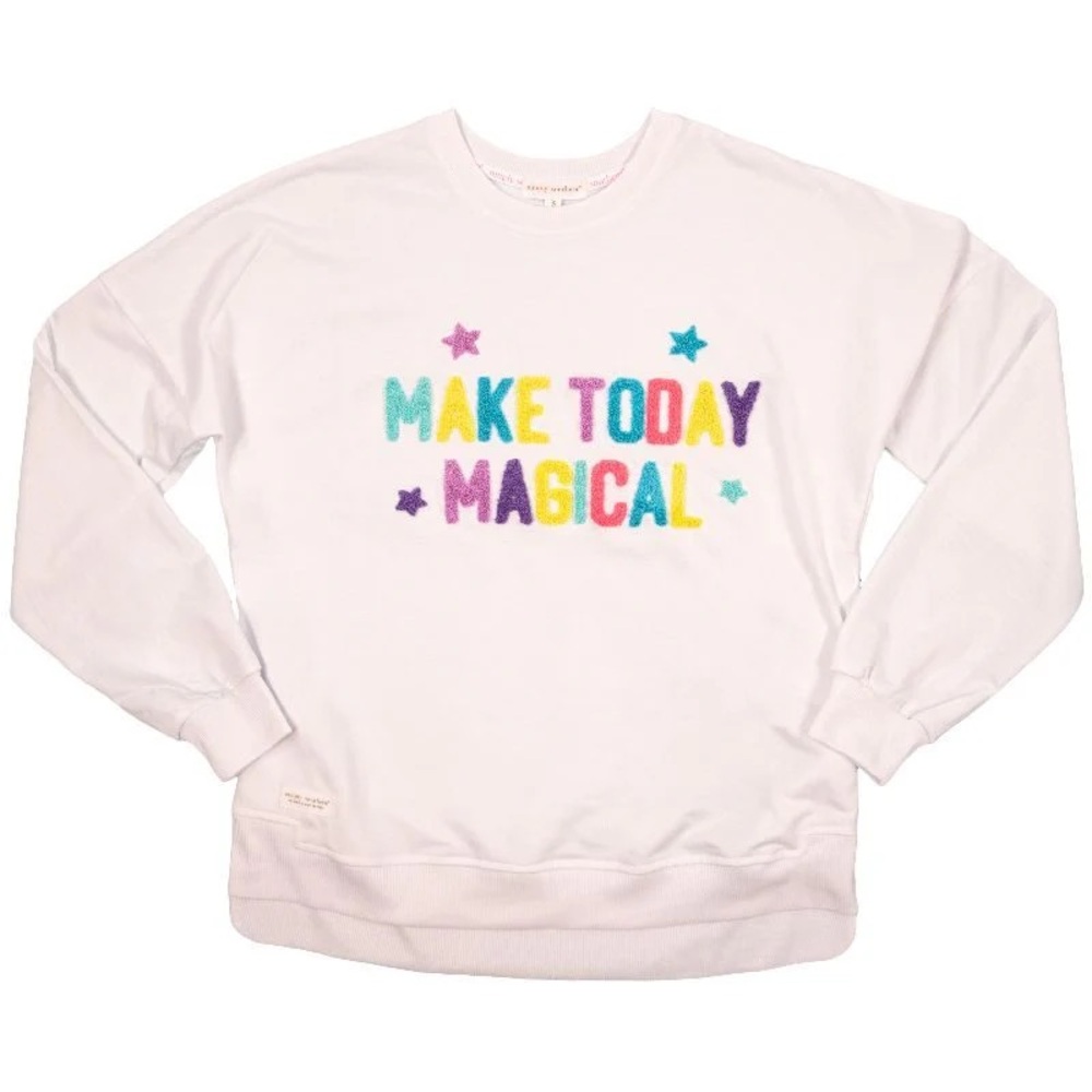 Make Today Magical 
100% cotton embroidered sweatshirt 
Size M